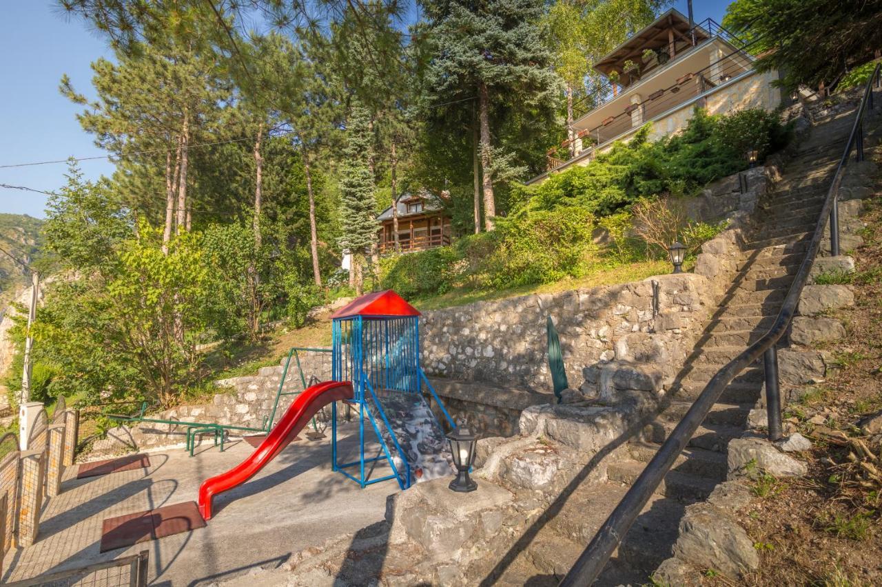 Vila Dunjarica Ґолубац Екстер'єр фото